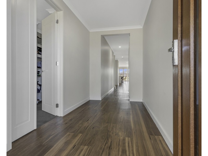 25 Wild Oat Drive, Echuca VIC 3564