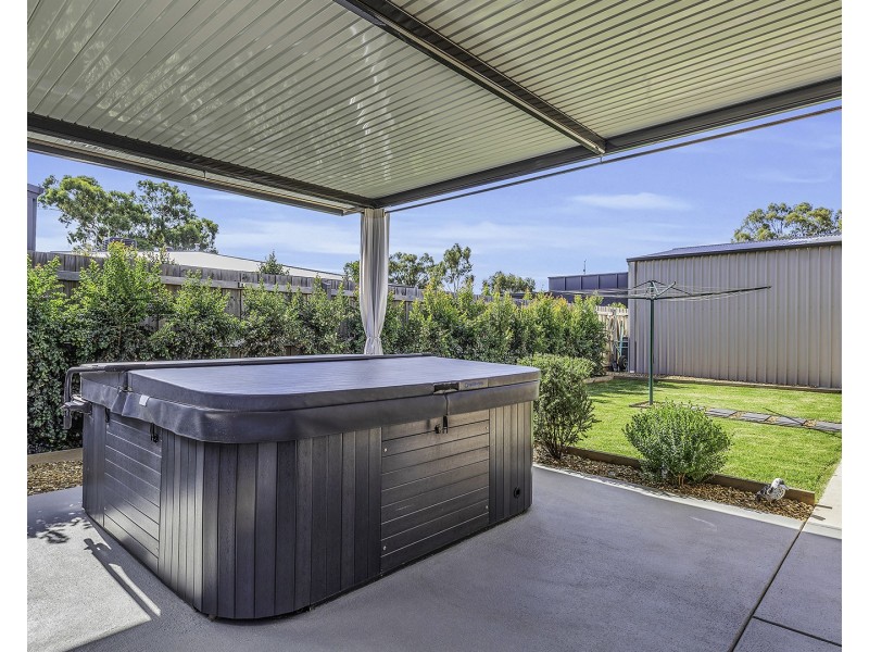 45 Marsanne Drive, Moama NSW 2731