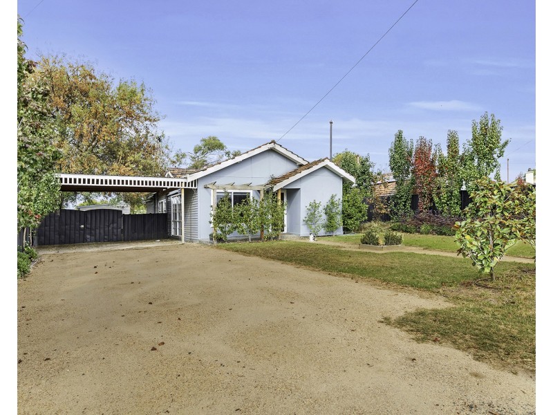 45 McKinlay Street, Echuca VIC 3564
