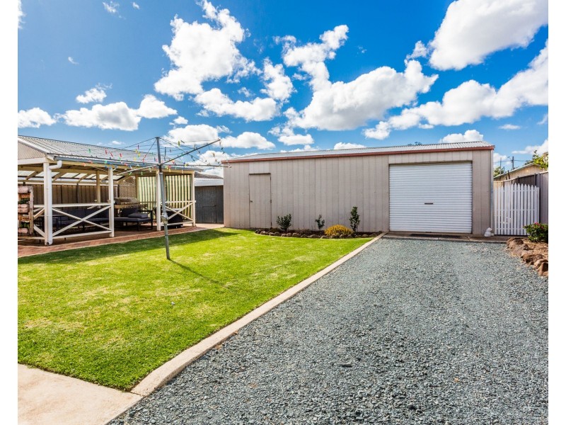 72 Crossen Street, Echuca VIC 3564