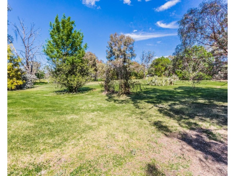 17 Maidensmith Drive, Moama NSW 2731