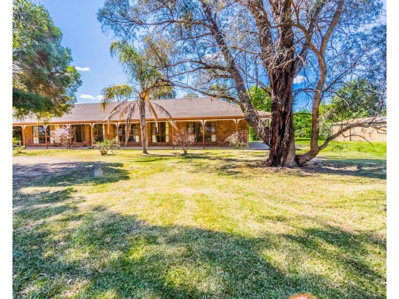 17 Maidensmith Drive, Moama NSW 2731