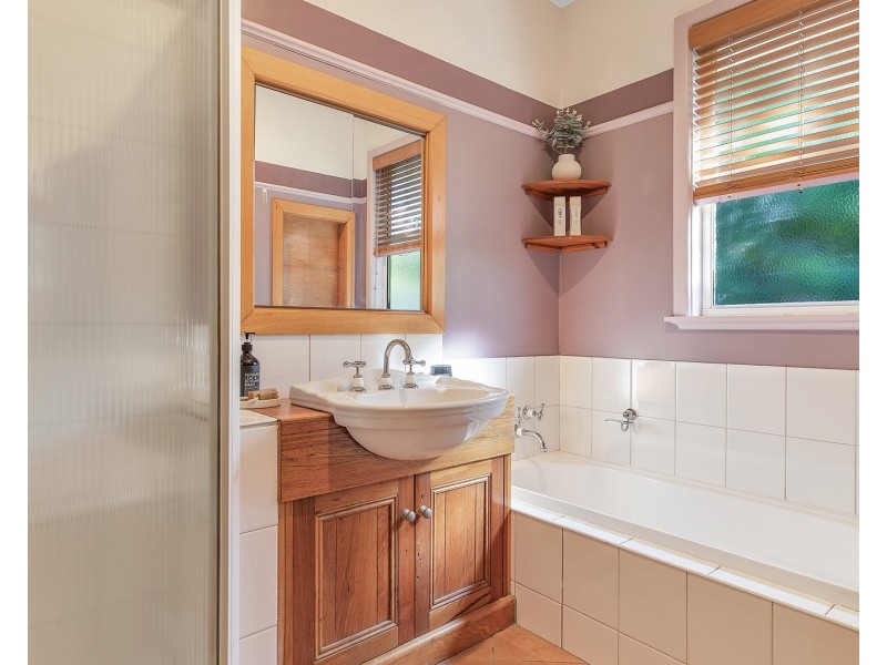 51 Hovell Street, Echuca VIC 3564