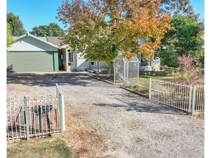 51 Hovell Street, Echuca VIC 3564