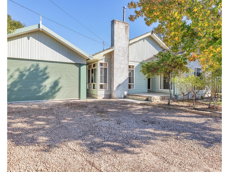 51 Hovell Street, Echuca VIC 3564