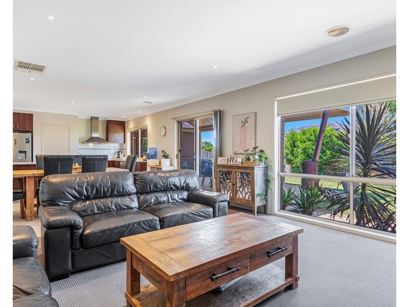 3 Parkes Court, Echuca VIC 3564