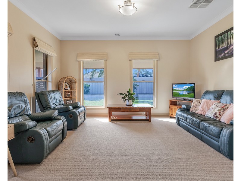4 Marv Court, Echuca VIC 3564