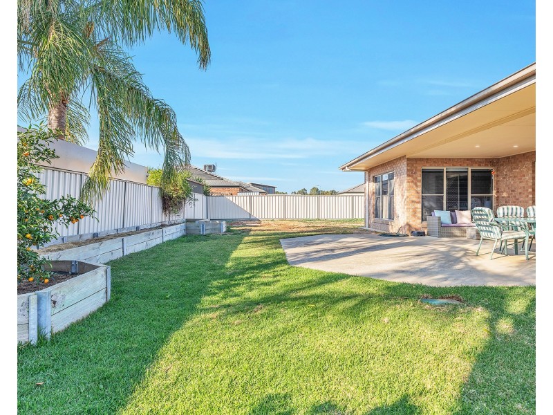 4 Marv Court, Echuca VIC 3564