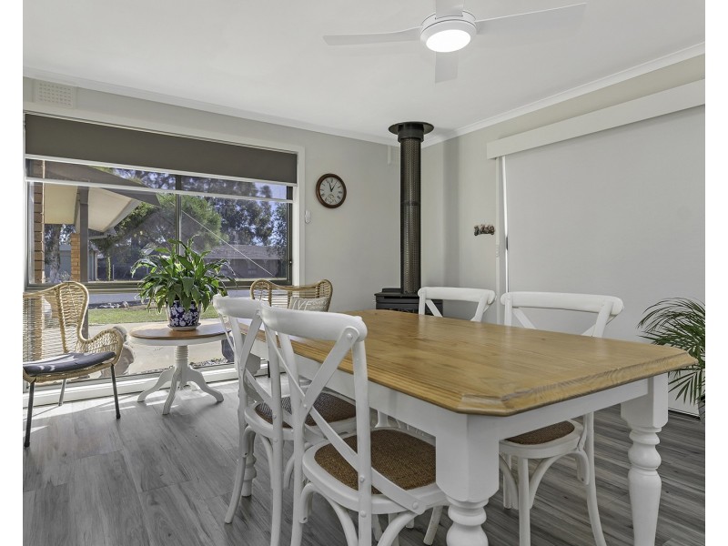 1 Lawson Drive, Moama NSW 2731