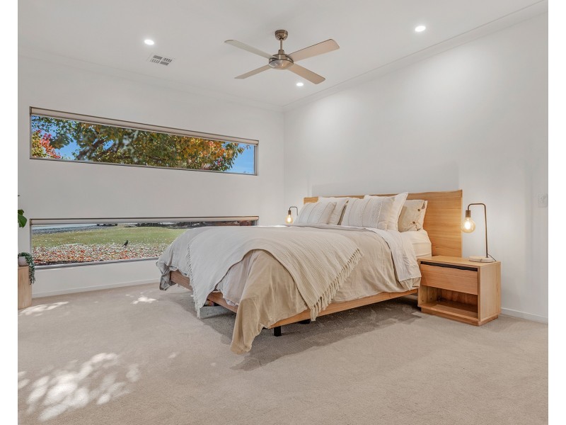 11 Hollara Drive, Moama NSW 2731