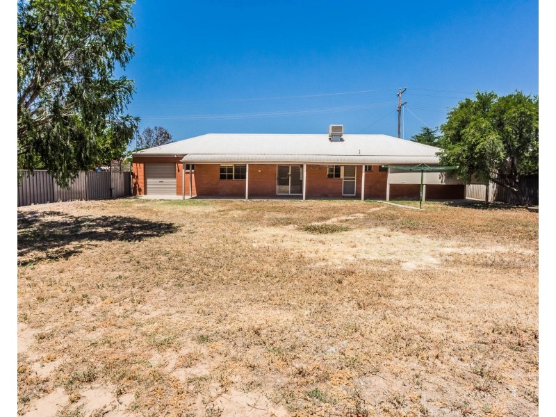 48 Elizabeth Street, Echuca VIC 3564