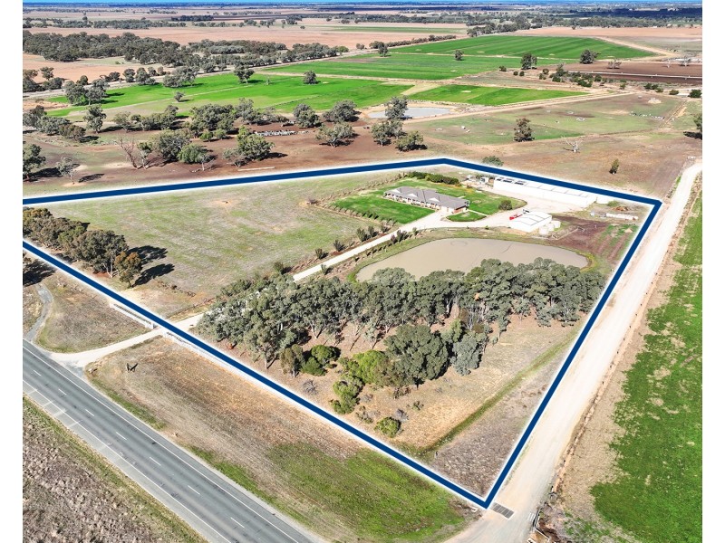1413 Murray Valley Highway, Echuca VIC 3564
