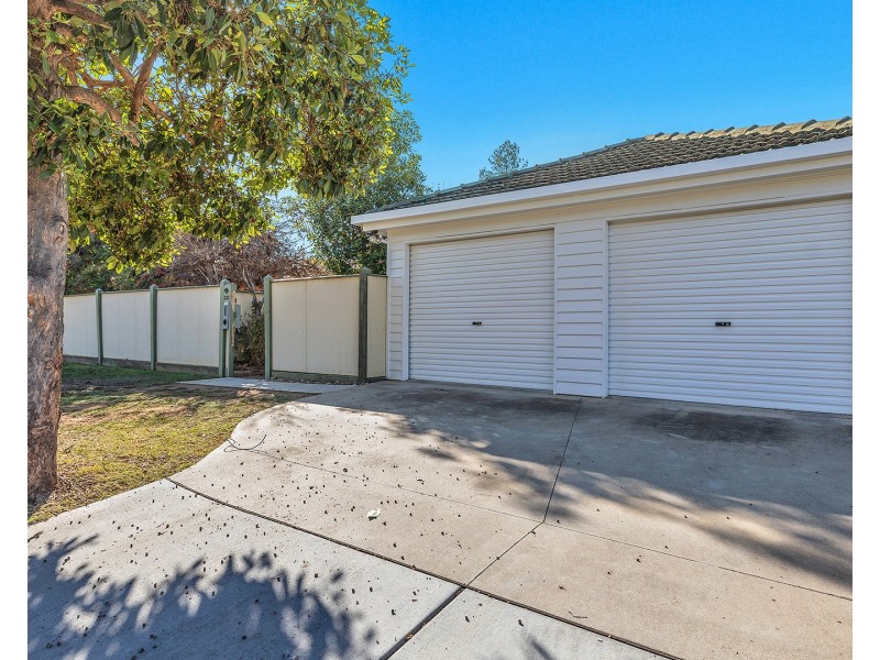 233  Eyre Street, Echuca VIC 3564