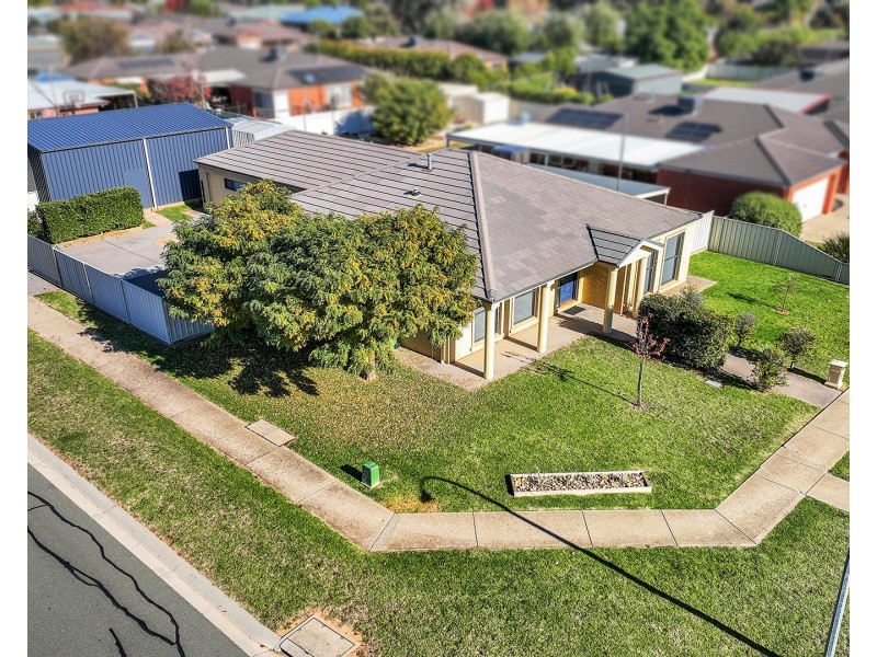 1 Aberdeen Way, Moama NSW 2731