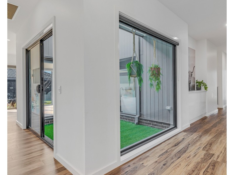 20 Winbi Avenue, Moama NSW 2731