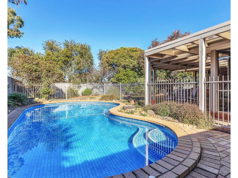 13 Kooyong Court, Echuca VIC 3564