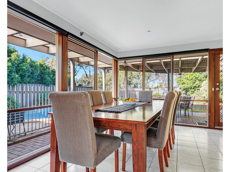 13 Kooyong Court, Echuca VIC 3564