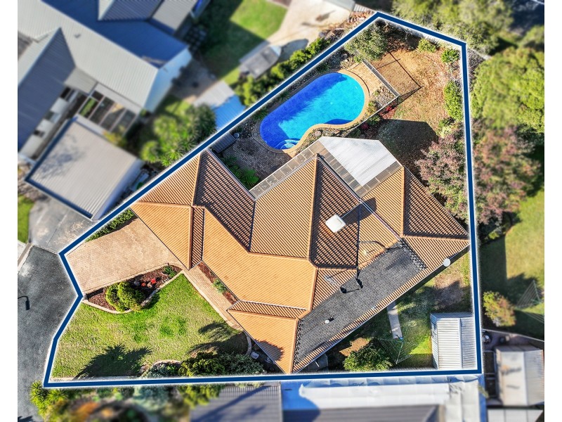 13 Kooyong Court, Echuca VIC 3564