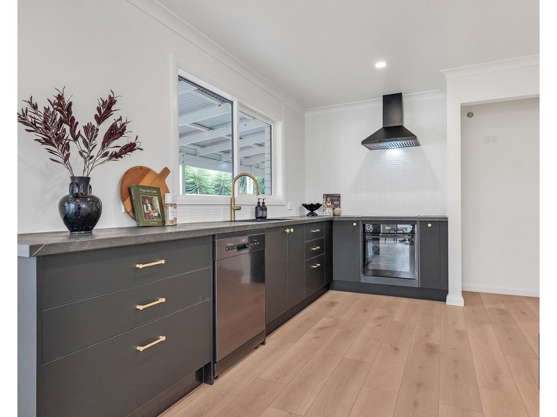 24 Elizabeth Street, Echuca VIC 3564