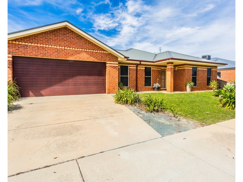 4 Howell Drive, Echuca VIC 3564