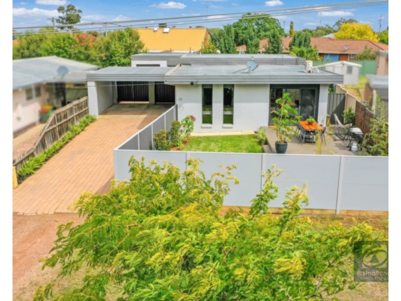 65  Campaspe Esplanade, Echuca VIC 3564