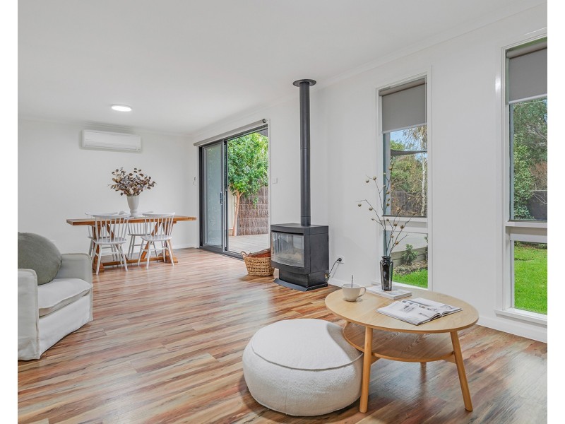 65  Campaspe Esplanade, Echuca VIC 3564