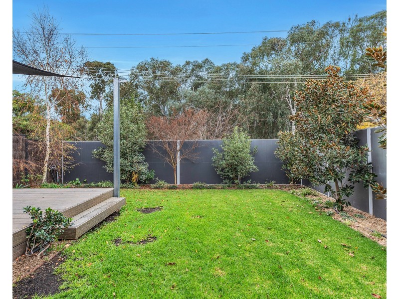 65  Campaspe Esplanade, Echuca VIC 3564