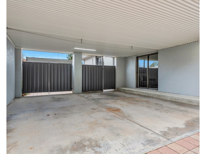 65  Campaspe Esplanade, Echuca VIC 3564