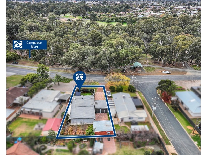 65  Campaspe Esplanade, Echuca VIC 3564