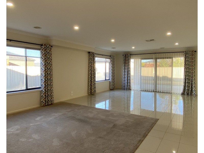 13 Wilkinson Drive, Echuca VIC 3564