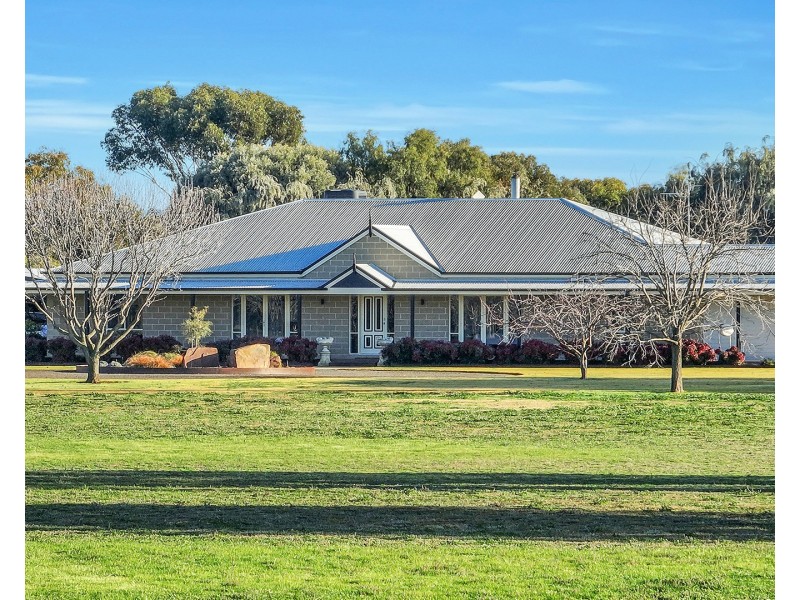 9 Casey Road, Echuca VIC 3564