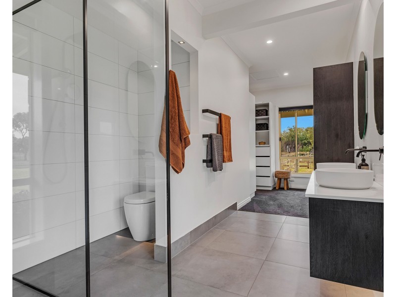 9 Casey Road, Echuca VIC 3564