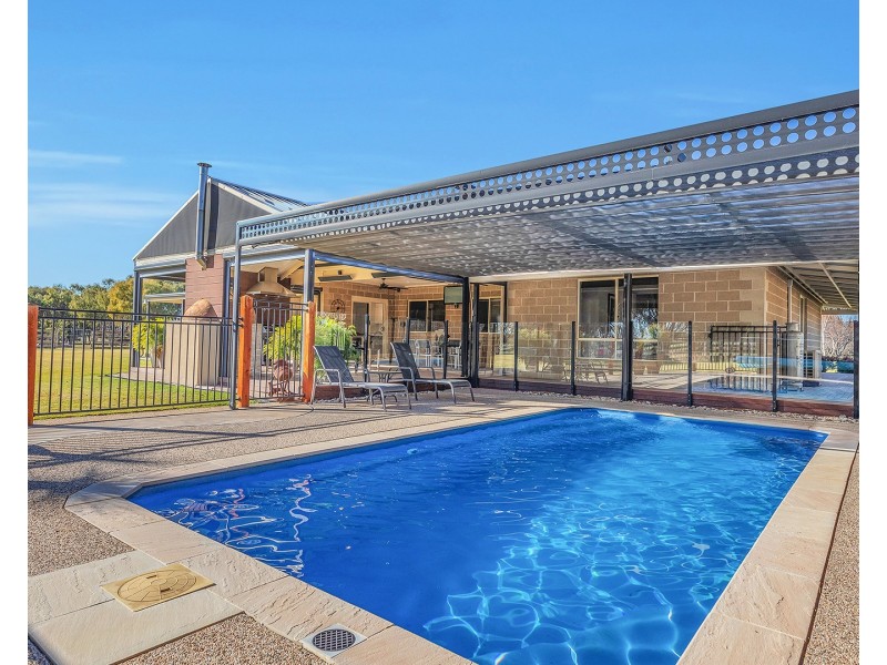 9 Casey Road, Echuca VIC 3564