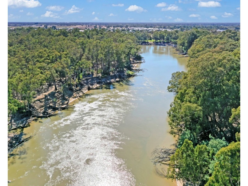 41 Wharparilla Estate, Woolshed Drive, Echuca VIC 3564