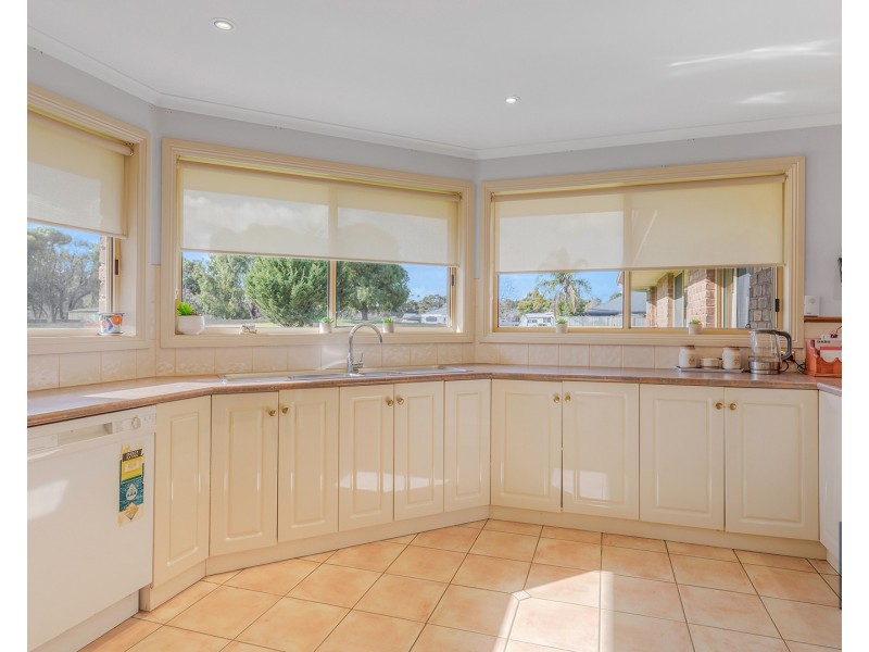 10 Kilkerrin Drive, Moama NSW 2731