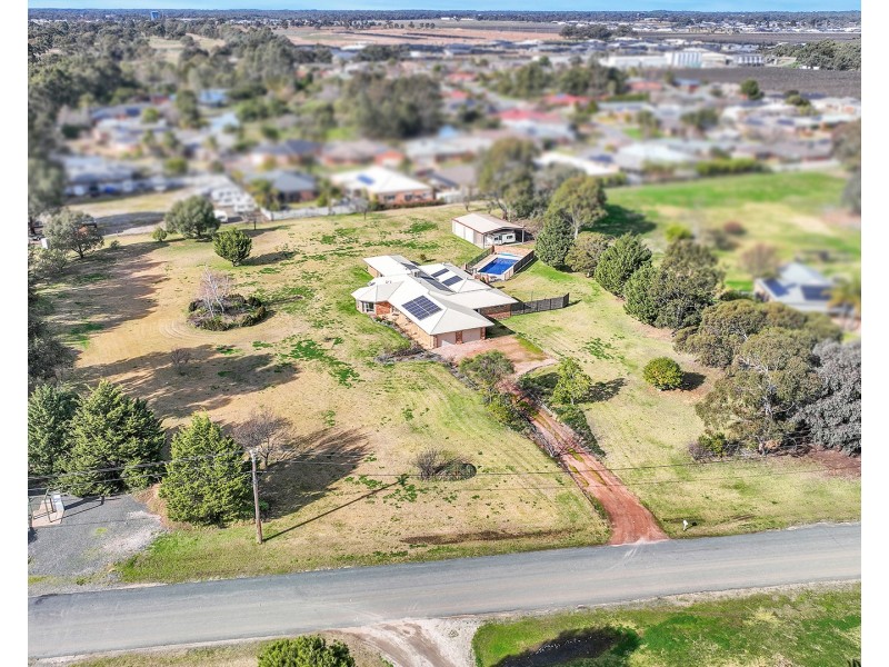 10 Kilkerrin Drive, Moama NSW 2731