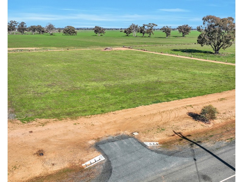 2/142 Latham Road, Echuca VIC 3564