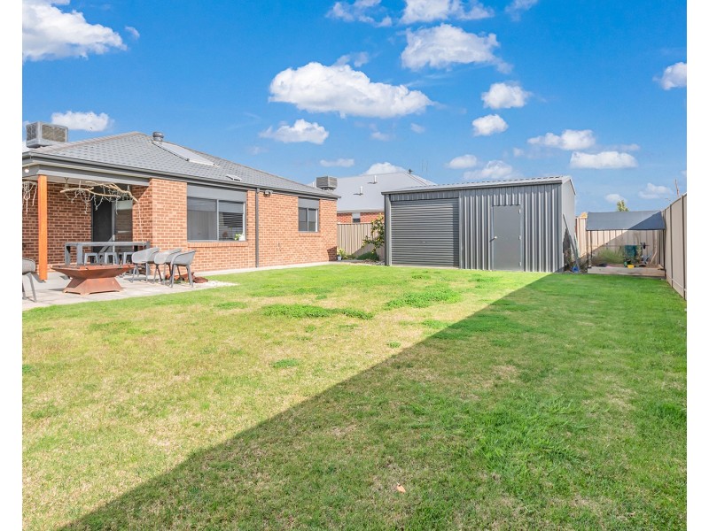 22 Lincoln Crescent, Echuca VIC 3564