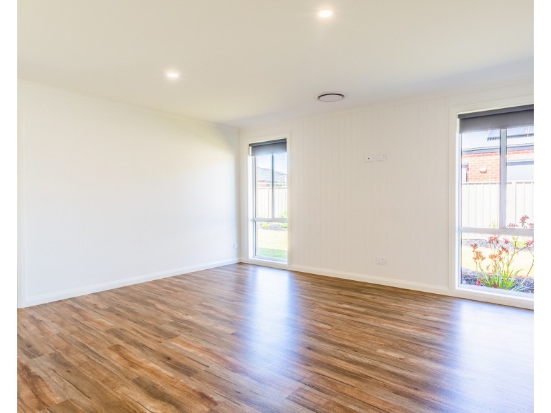 12 Gaze Avenue, Echuca VIC 3564