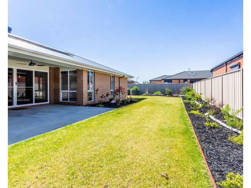 12 Gaze Avenue, Echuca VIC 3564