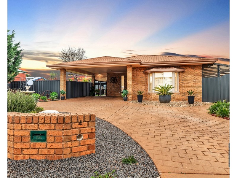 4 Oscar Place, Echuca VIC 3564