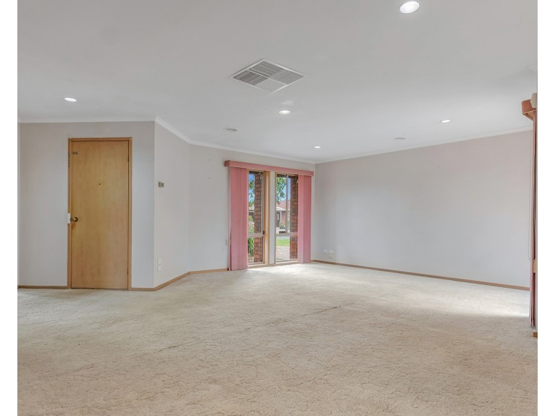 4 Adelaide Crescent, Echuca VIC 3564