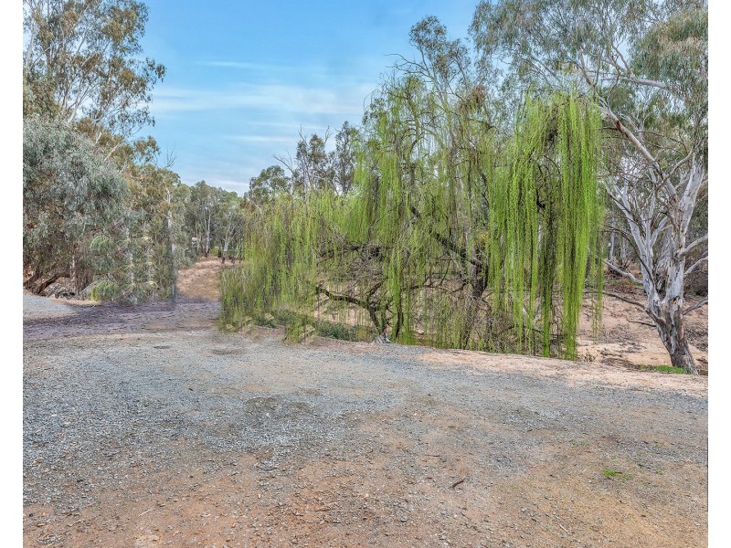 527-529 High Street, Echuca VIC 3564