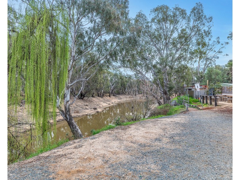 527-529 High Street, Echuca VIC 3564