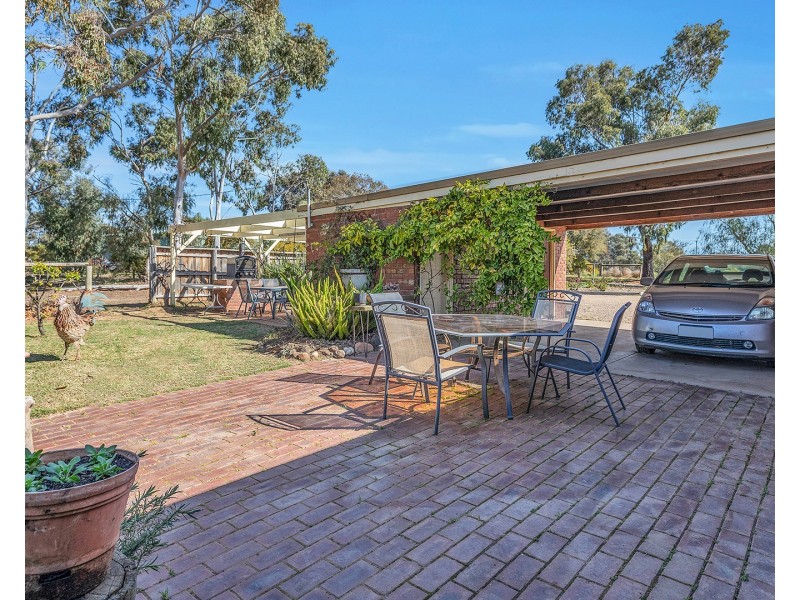 322 Cobb Highway, Moama NSW 2731