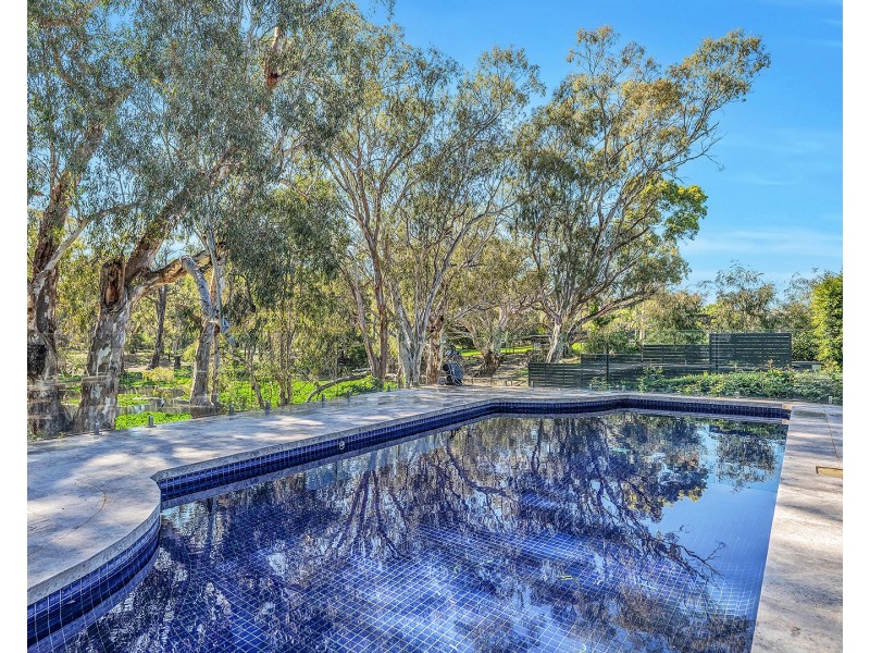 218 Wharparilla Drive, Echuca VIC 3564