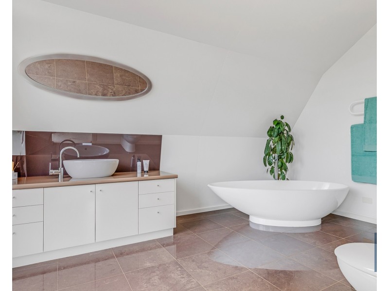 100 Peppernell Road, Echuca VIC 3564