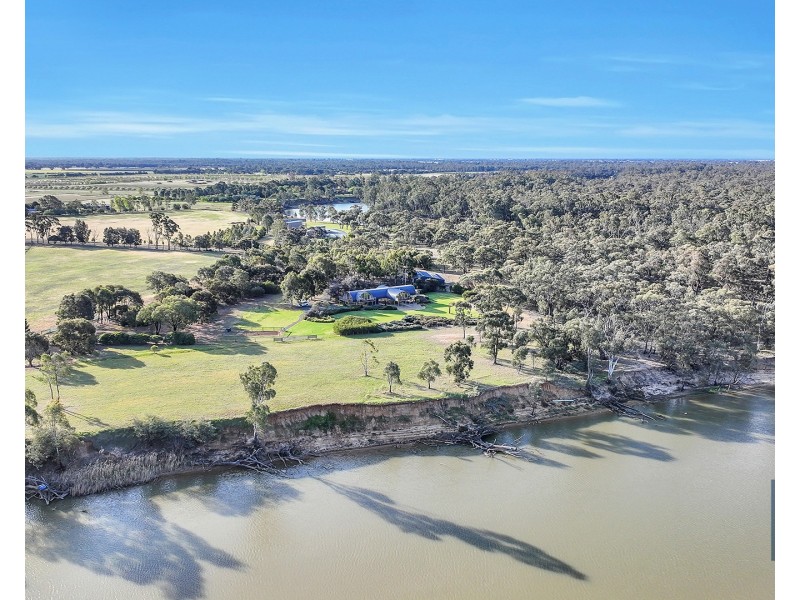 100 Peppernell Road, Echuca VIC 3564