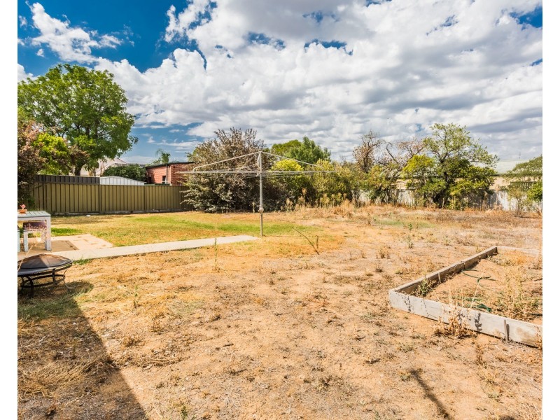 82 Mitchell Street, Echuca VIC 3564