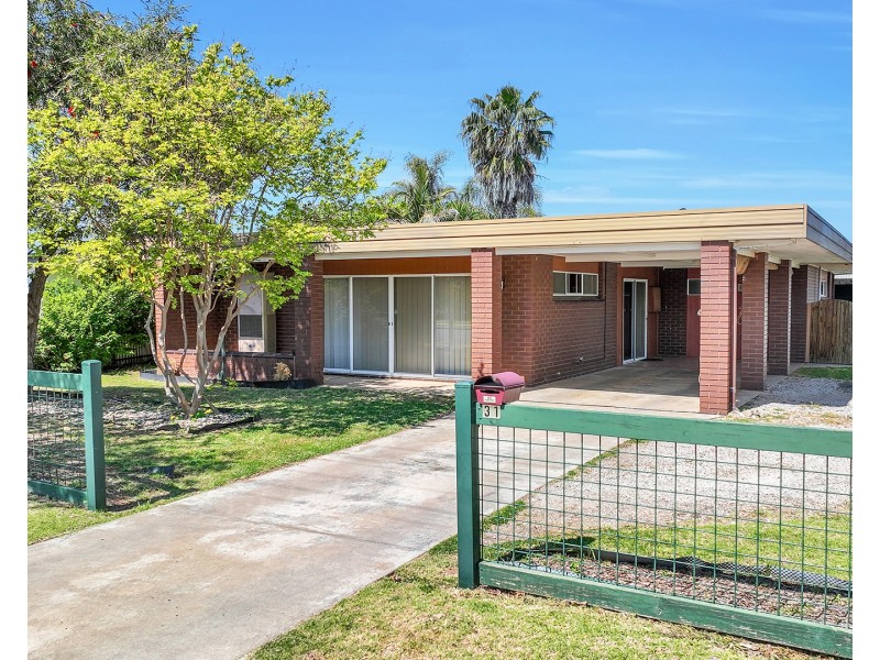31 Regent Street, Moama NSW 2731